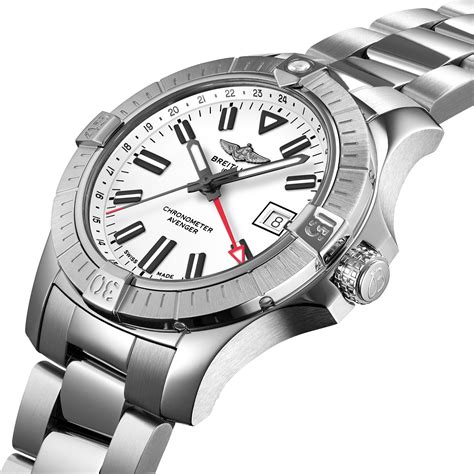 breitling avenger automatic